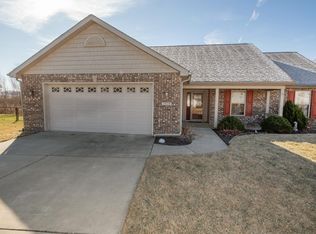 2525 Yeoman Ln, West Lafayette, IN 47906