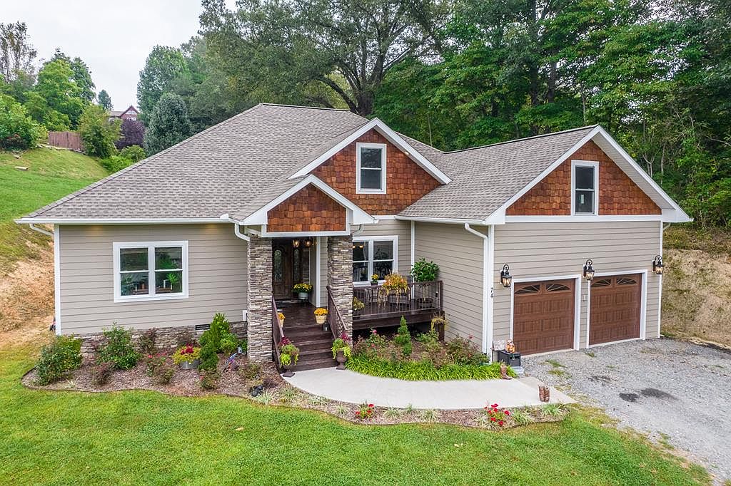 74 Charleston Pl, Bryson City, NC 28713 Zillow