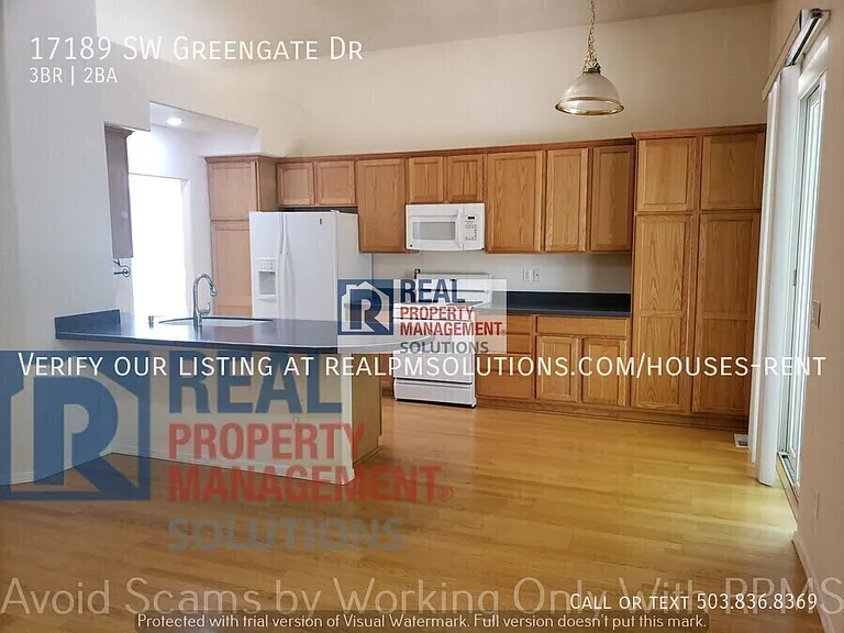17189 SW Greengate Dr — Photo 8