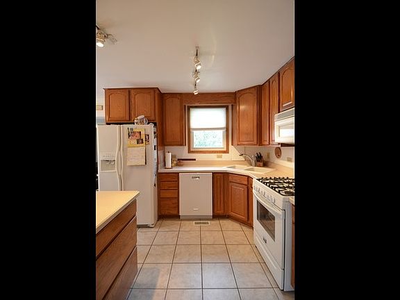 4th image of 5300 Arbor Ln