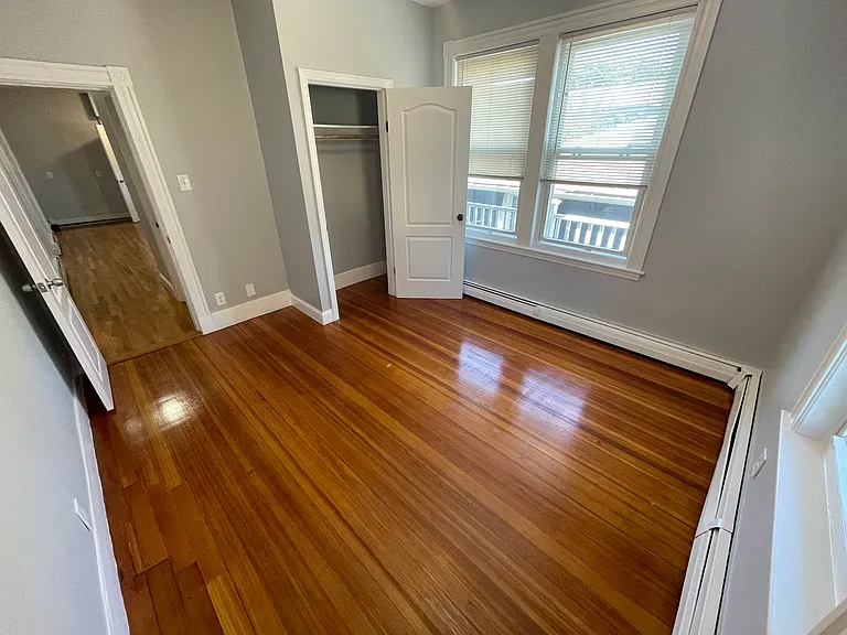 330 Western Ave — Photo 24