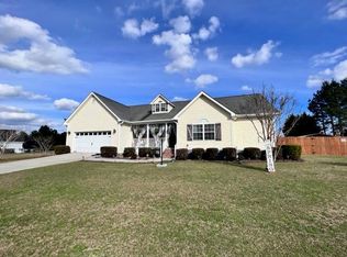 12 Deborah Dr, Tifton, GA 31793