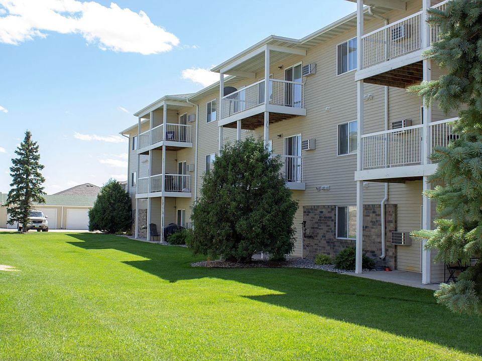 Amber Valley Apartments - 4854 Amber Valley Pkwy S Fargo ND | Zillow