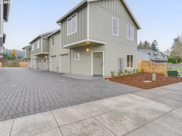 14362 SE Knight St, Portland, OR 97236