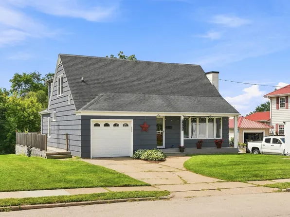1465 S Grandview Ave, Dubuque, IA 52003