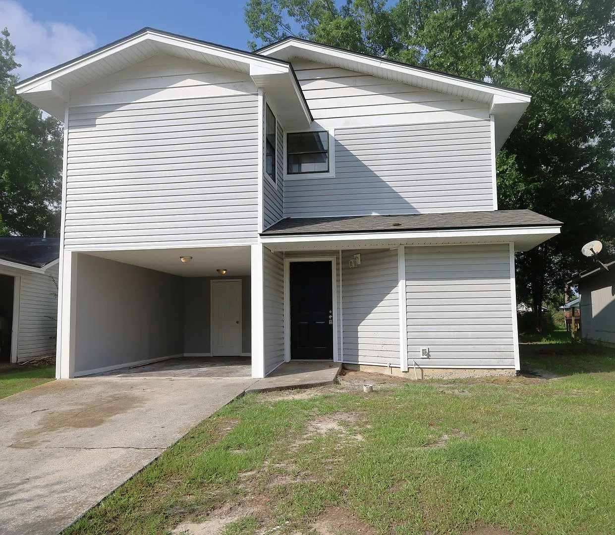2820 Kirkwood Circle — Photo 1
