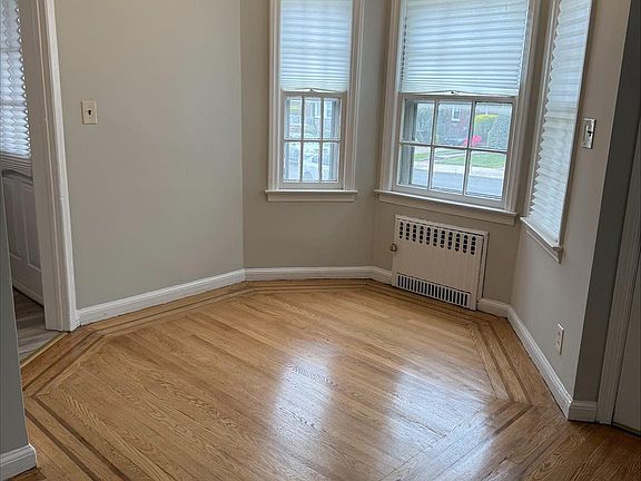 3rd image of 88-13 210th Street