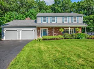 10 Duane Ct, North Smithfield, RI 02896