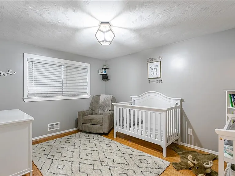 2 Kennedy Cir — Photo 10