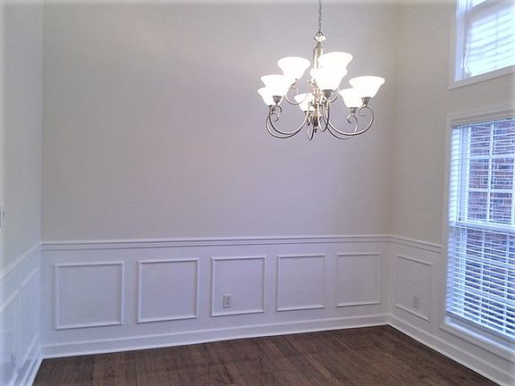 5th image of 907 Chaqueta Ct
