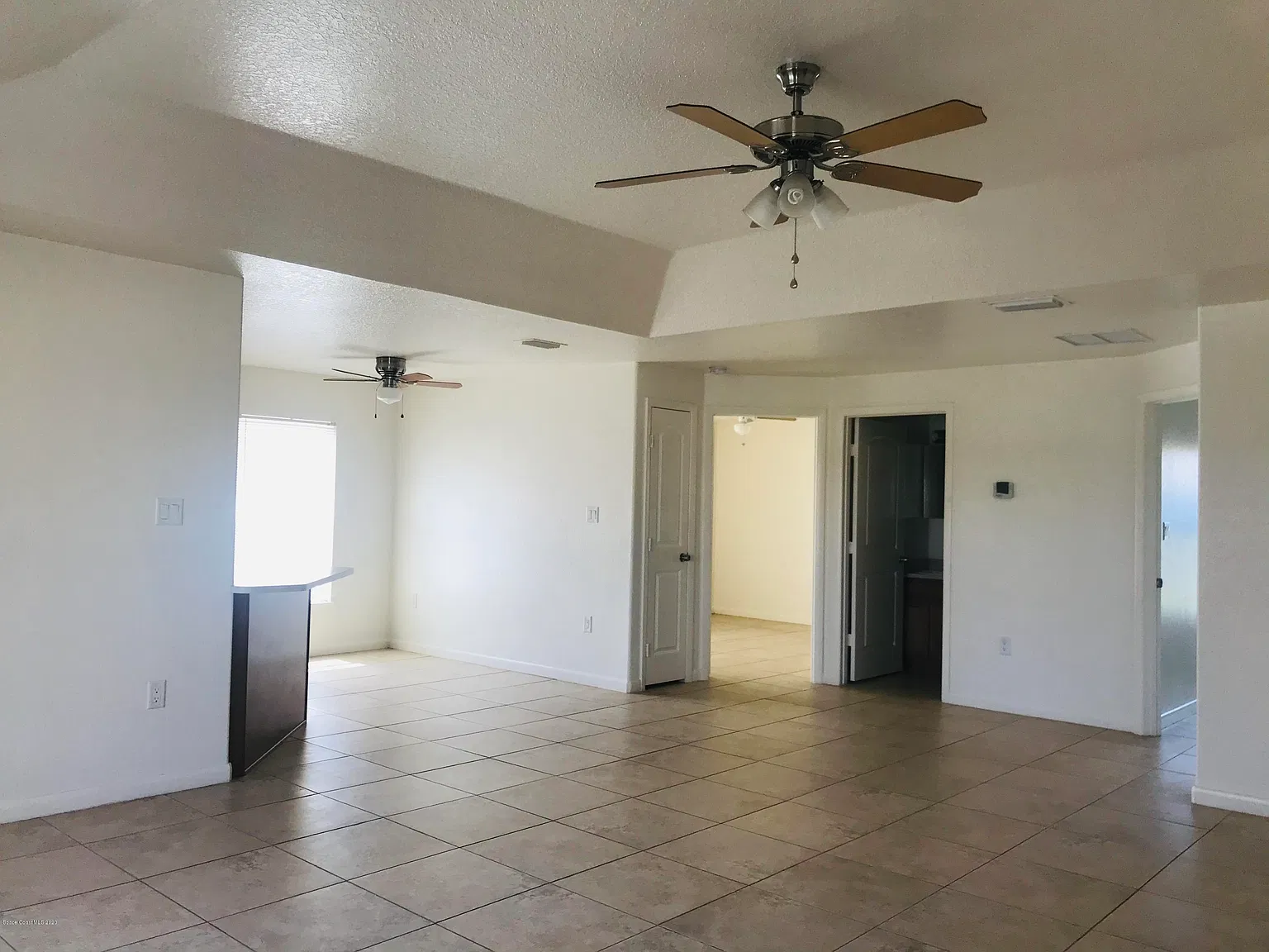 2 bed, 2.0 bath, 1147 sqft, $1,800 — Photo 4