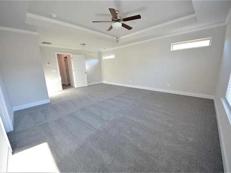 246 Hellen Valley Dr — Photo 22