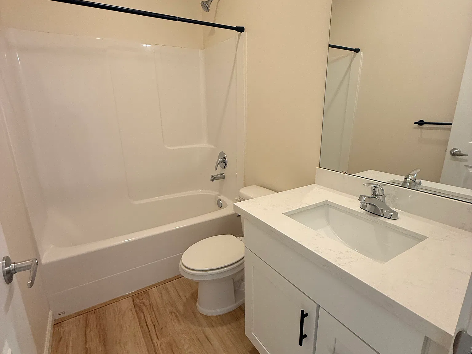 1 bed, 442 sqft, $1,395 — Photo 3