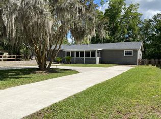 2177 Lake Dr, Jacksonville, FL 32246