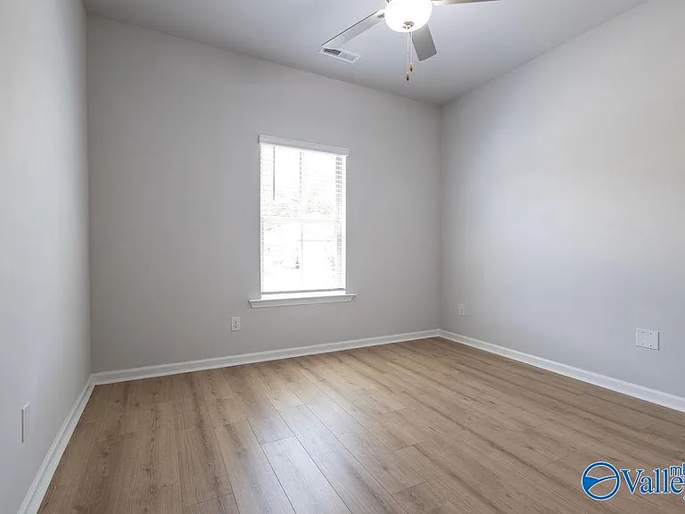 143 Sager Cir — Photo 27