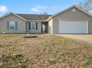 211 Brookside Dr, Cape Girardeau, MO 63701