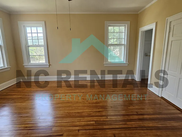 521 Park Pl — Photo 22