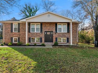 348 Robin Ave, Bowling Green, KY 42101