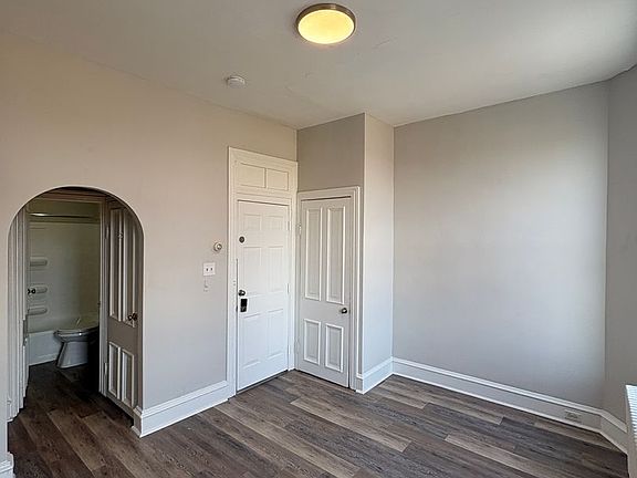 3rd image of 1719 S 3rd St #172F