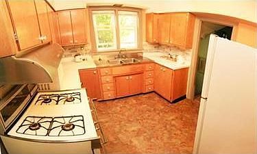 5th image of 316 Charles Ave