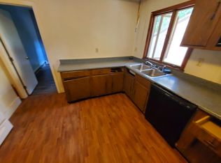 392 Elmwood St, North Attleboro, MA 02760