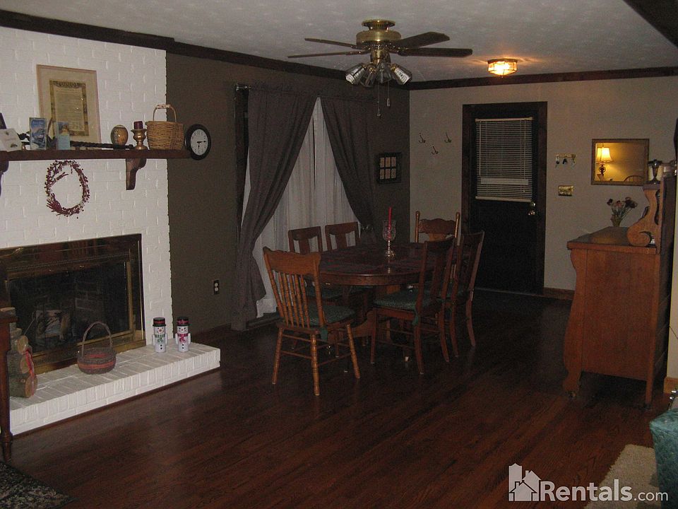 2nd image of 6 Woodleigh Dr
