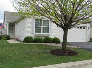 21320 Prince Lake Dr, Crest Hill, IL 60403