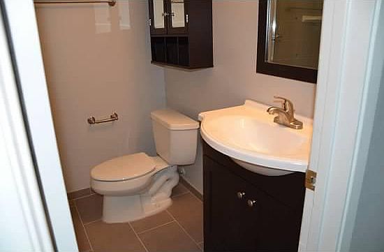 2nd image of 207 Cherry Ave #5