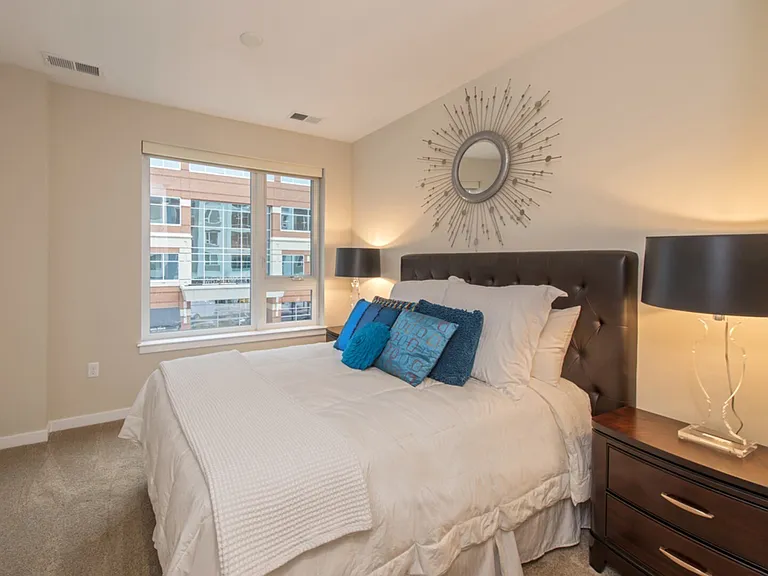 Encore 4505 at Town Center Apartments — Photo 10