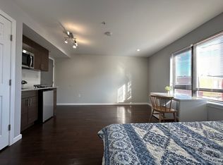 530 N Preston St #D3, Philadelphia, PA 19104