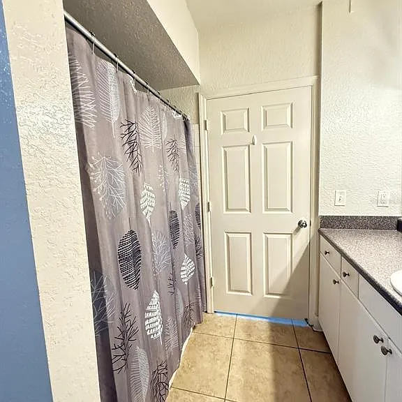 202 E South St #2038 — Photo 7