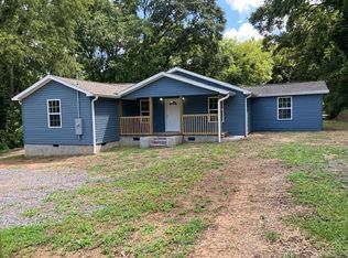 1010 Smith Springs Dr, Dalton, GA 30720