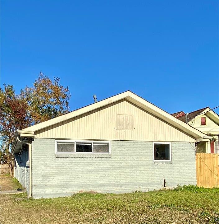 1st image of 9413 Stroelitz St
