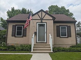 2021 Johnson St, La Crosse, WI 54601