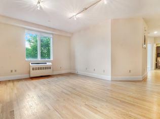 126 4th Ave #D3, Brooklyn, NY 11217