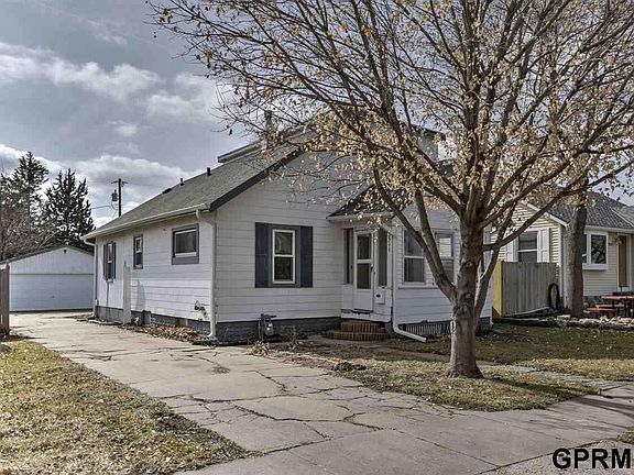 2nd image of 3511 Avenue F