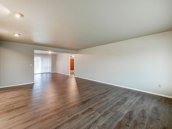 2nd image of 4915 65th St NE