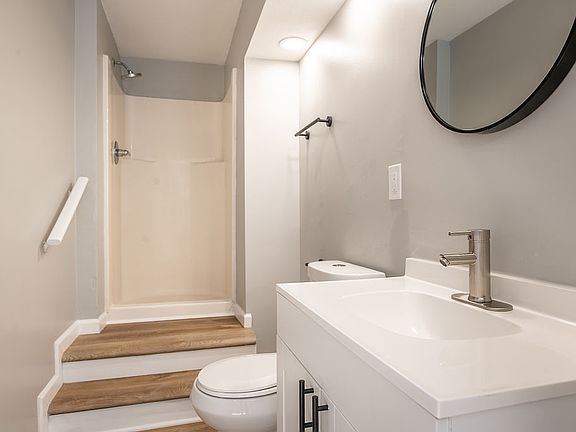 2nd image of 3003 New York Ave #2
