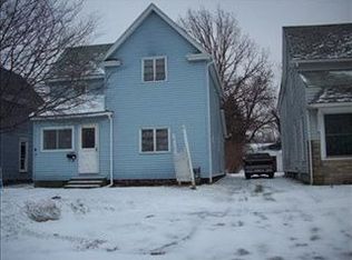 653 Madison St, Conneaut, OH 44030