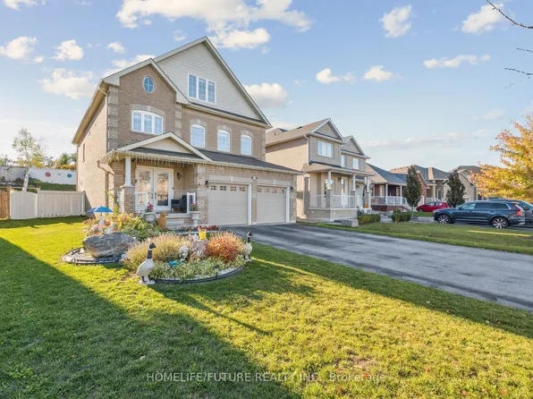 2048 McNeil St, Innisfil, ON L9S 0H8