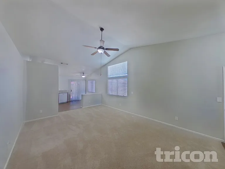 2801 Sing Song Way — Photo 2