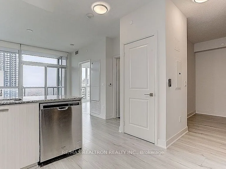 88 Sheppard Ave E #2405 — Photo 15