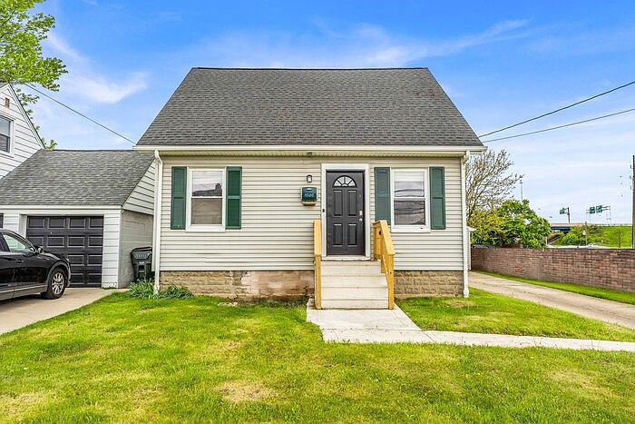 1st image of 1506 Parker Dr