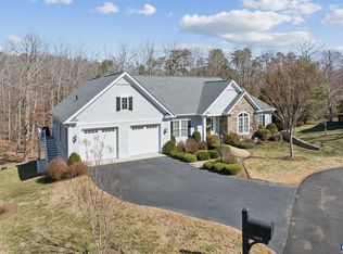 1425 Sunderland Ln, Keswick, VA 22947
