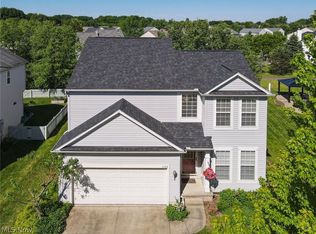 2328 Crockett Cir, Stow, OH 44224