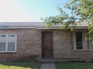 833 E 10th St, Colorado City, TX 79512