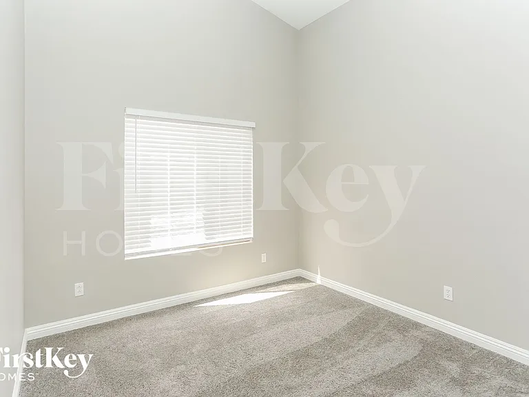 4517 Possum Berry Ln — Photo 12