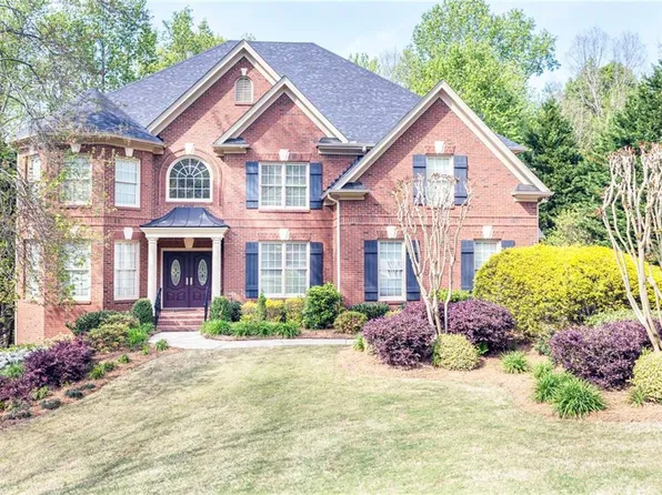 111 Ridge View Dr, Ball Ground, GA 30107