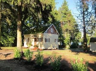 10330 Sand Point Way NE, Seattle, WA 98125