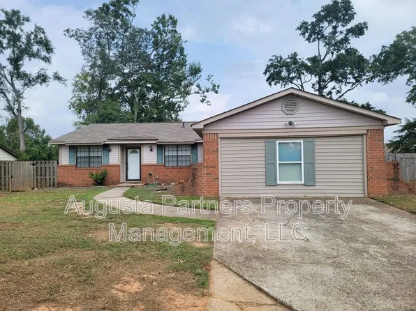 142 Oakridge Dr, Martinez, GA 30907